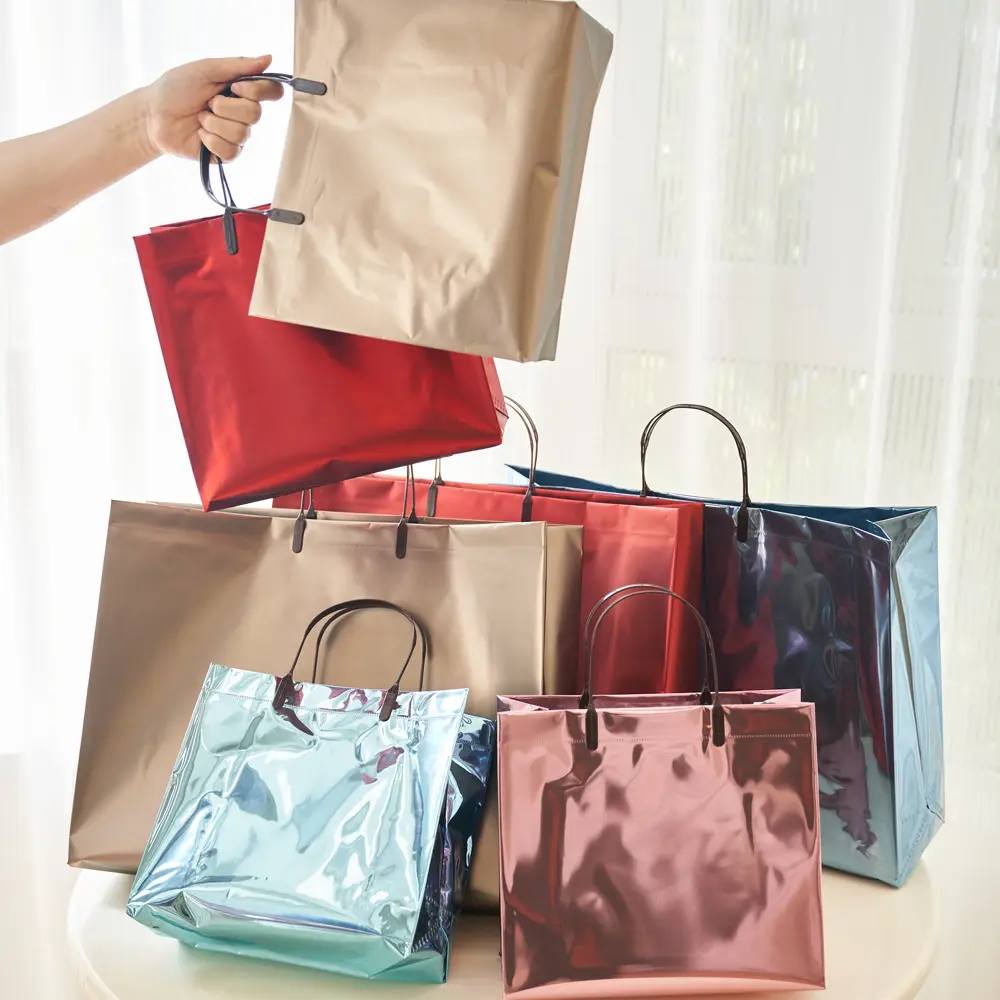 Metal Laser Pvc Tote Bag High Quality Gift Bag Clothing Wedding Party Favor Bags With Handle Waterproof Garment Packaging Bag