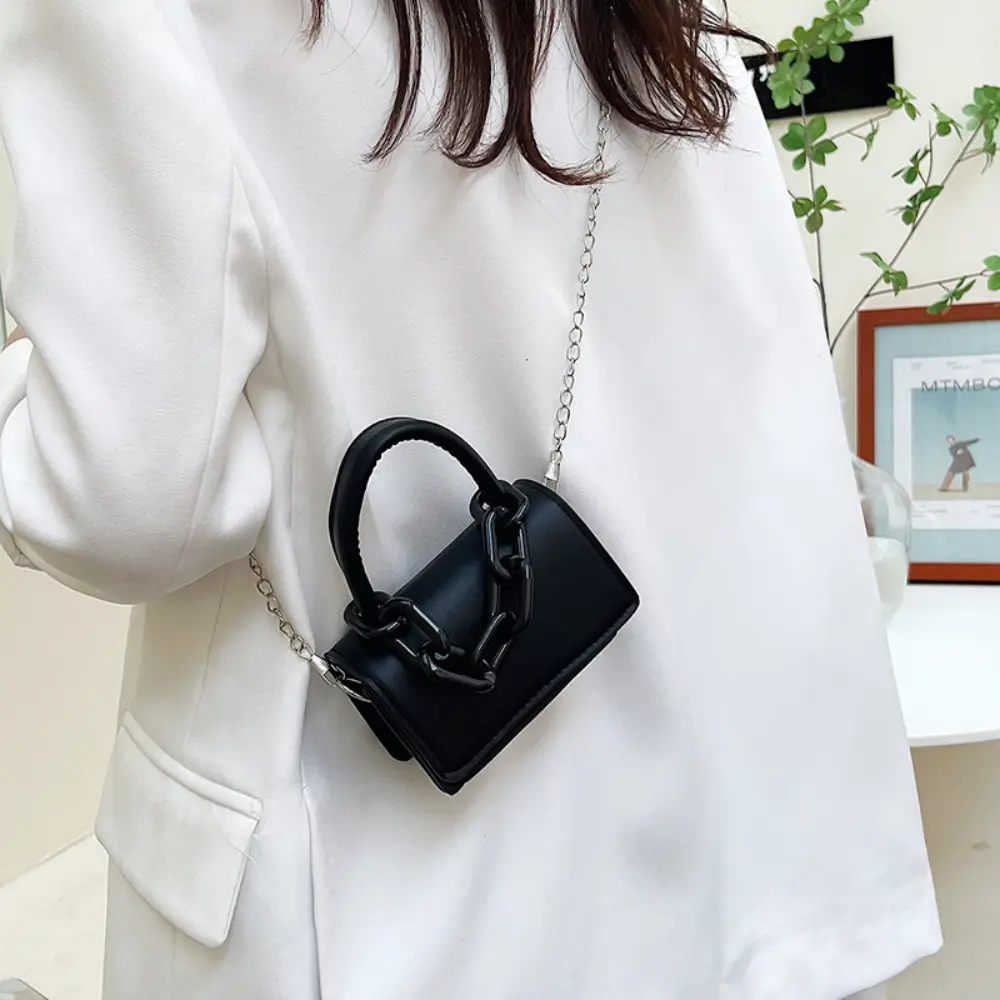 2024 Fashion Temperament Women's Bag Korean Version Winter Trendy chain small square crossbody Bag Casual One Shoulder Handbag