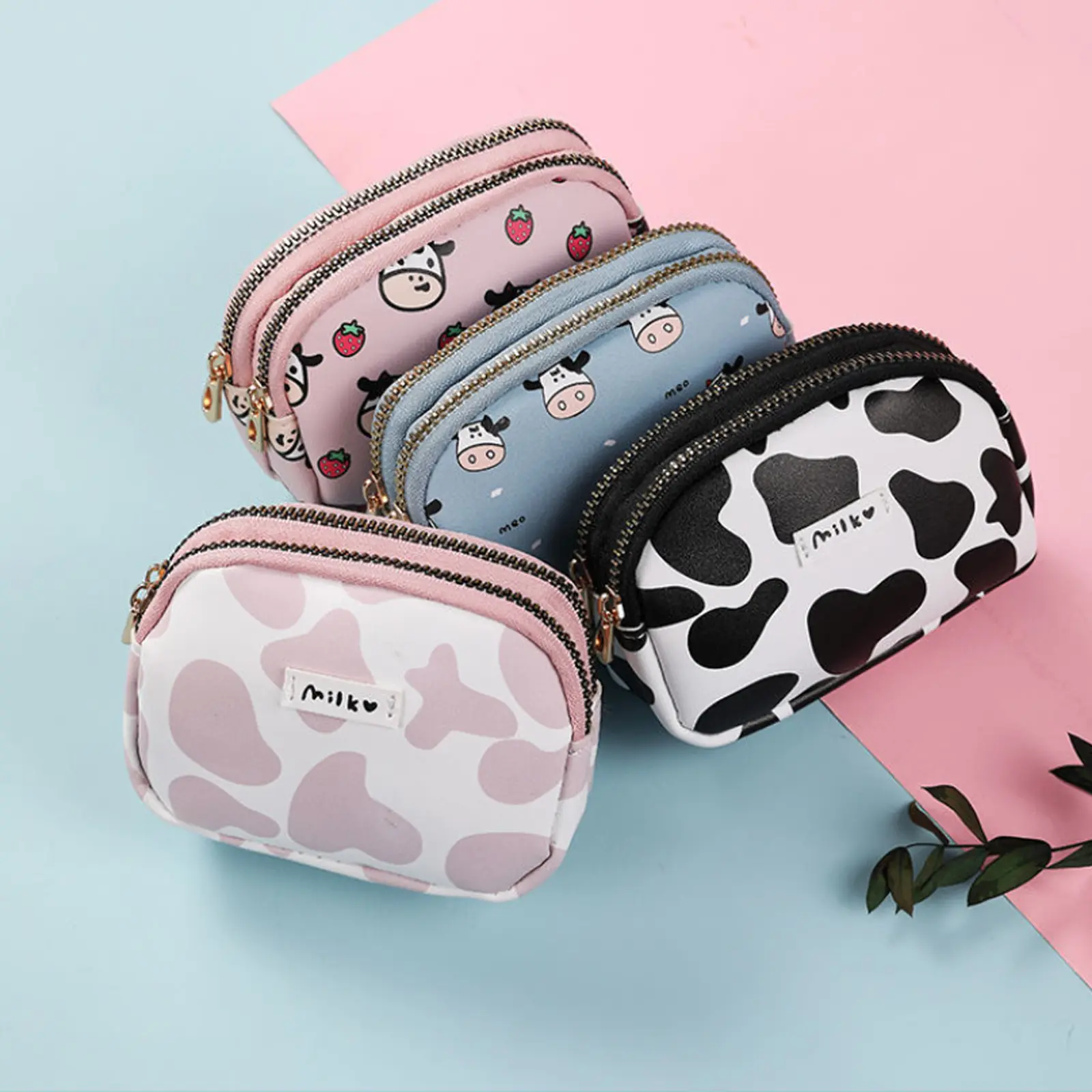 Cute Cow Pattern Coin Purse Women Student Card Holder Double Pocket Zipper Portable Key Bag Lipstick Bank Card Storage Bag