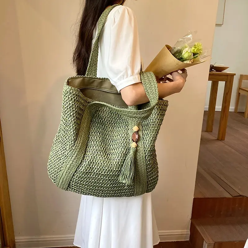 Large Capacity Weave Tote Summer Beach Straw Handbag Tassel Design Female Bohemian Shoulder Bag for Women Ladies Travel Bag