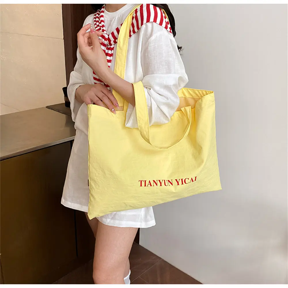 Niche Art Handbag Casual Shopping Bag Large Capacity Tote Bag For Women Letter Printing Shoulder Bag