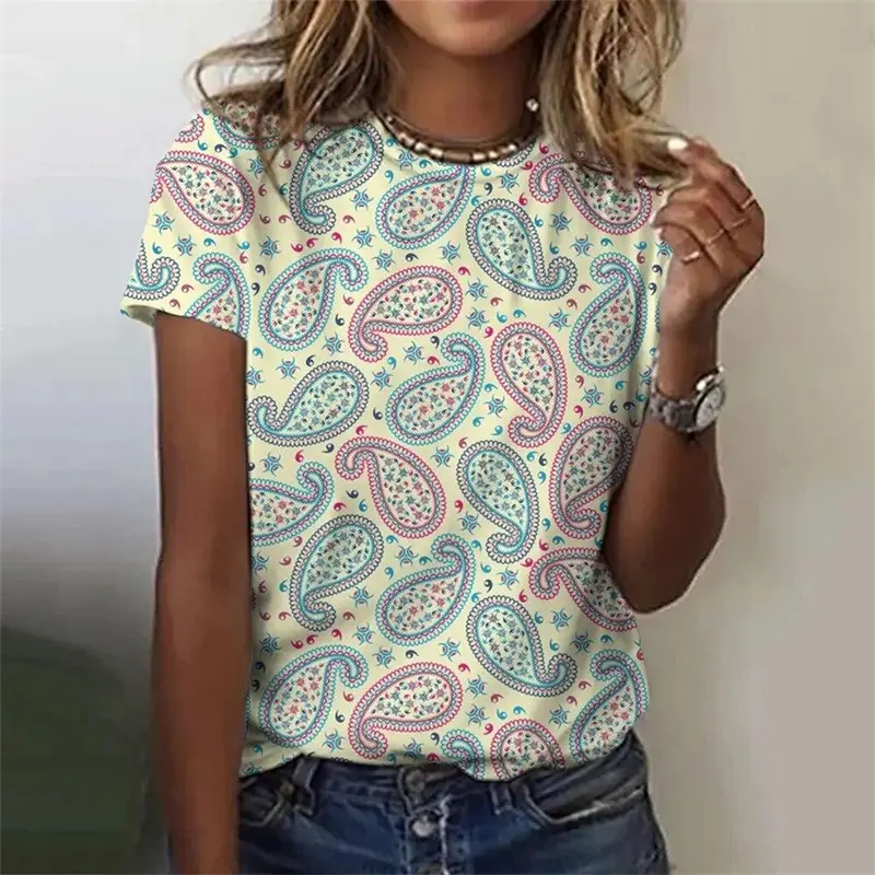 2025 Popular Paisley pattern Women T-shirt Fashion Street Vintage Short Sleeve O-neck Tee Shirts Red Blue Graphic Fashion Trend