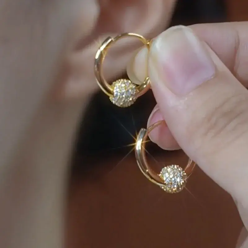 Elegant Luxury Full Drill Round Ball Earrings Versatile 2024 New Style Unique Niche Clip Earrings Fashionable High End Jewelry