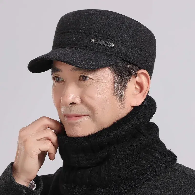 Winter CasualFleece-Lined Ear Protection Hat For Middle-Aged And Elderly Men Warm Flat Top Cotton Hat Motorcycle Helmet Style Ne