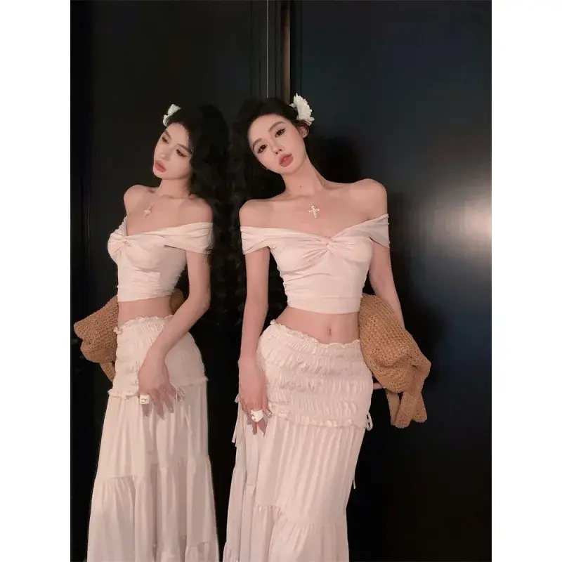 2024 Summer New Style French Women's Pure Desire Twist Off-The-Shoulder T-Shirt Wood Ear Edge Ruffles Skirt Two Piece Set