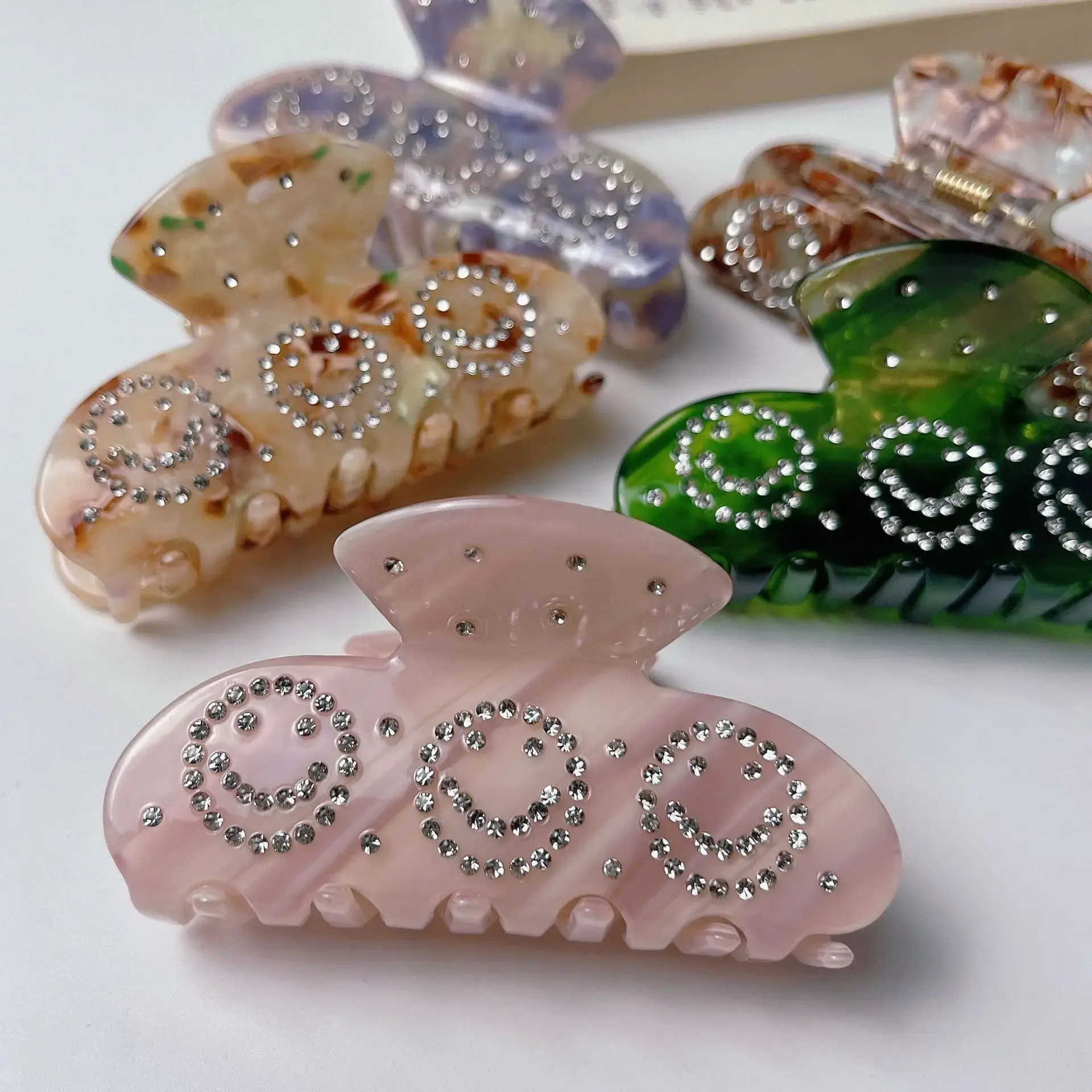 Simple Acetate Hair Clip Fashionable Full Diamond Smiley Face Updo Hairpin Back of Head Diamond Shark Clamp Hair Accessories