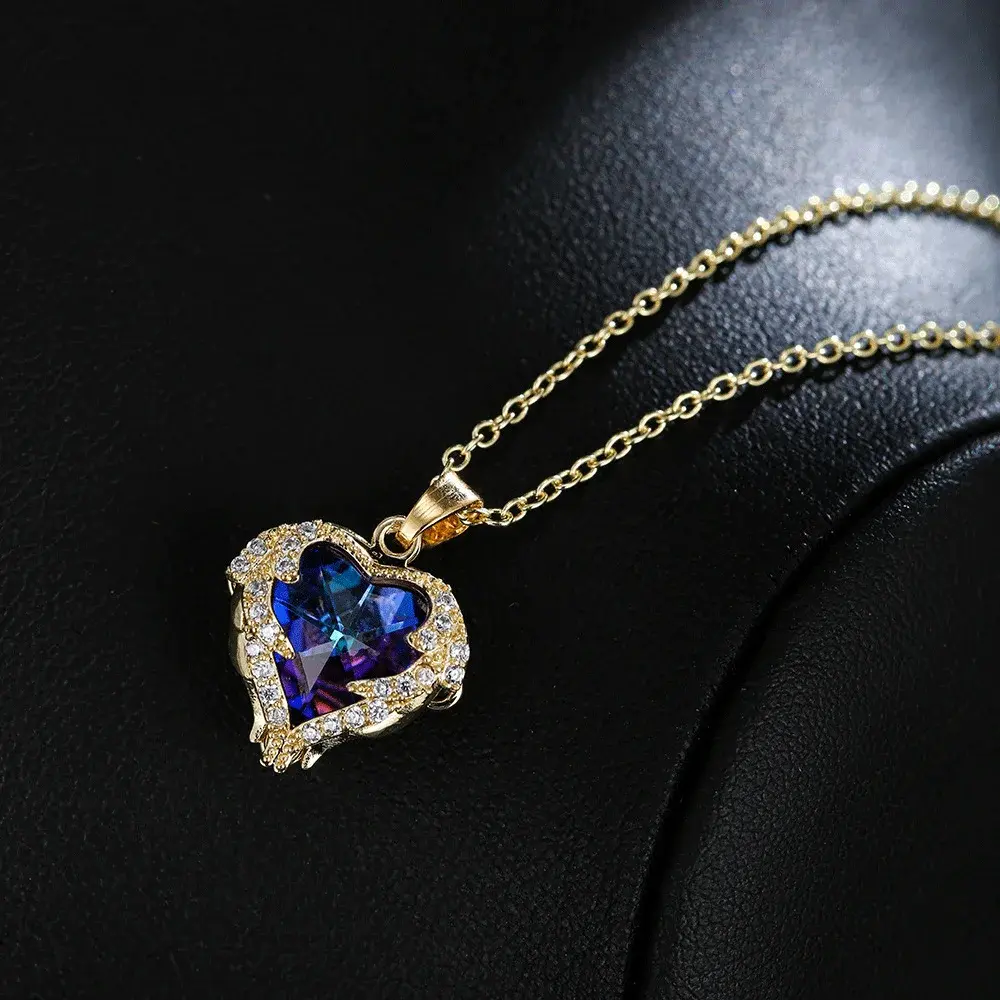 Korean Style Ocean Heart Women's Necklace Non-Fading Luxury Niche Artistic Anti-Allergy Fashionable Clavicle Chain