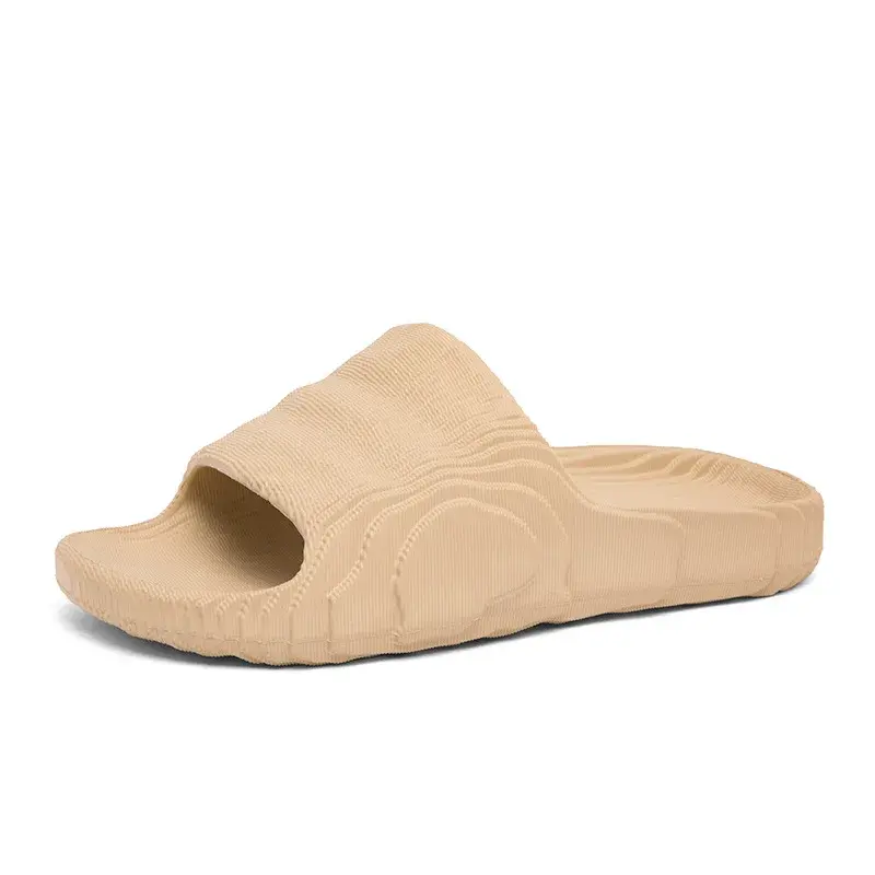 2022 Summer Fashionable Men's Women's Sandals Outdoor Beach Trendy Slip-On EVA Slippers Couple Style Slippers