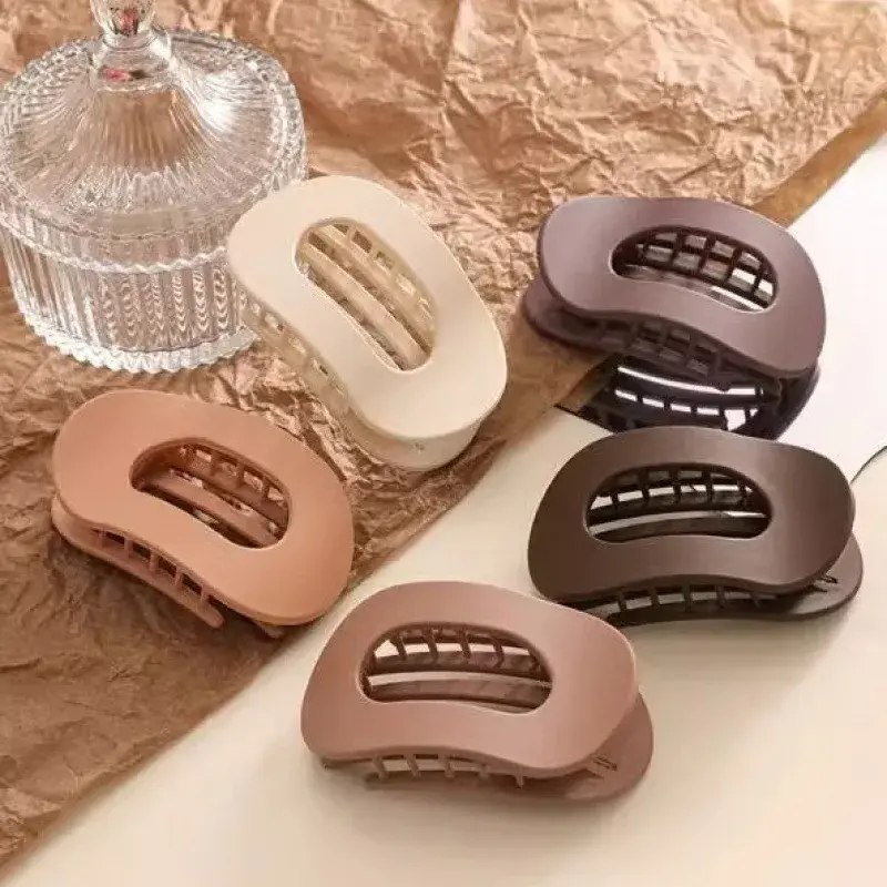 New Matte Oval Flat Clip Simple French Large Hair Clip Comfortable Curved Design Hair Accessories Professional Salon Partition