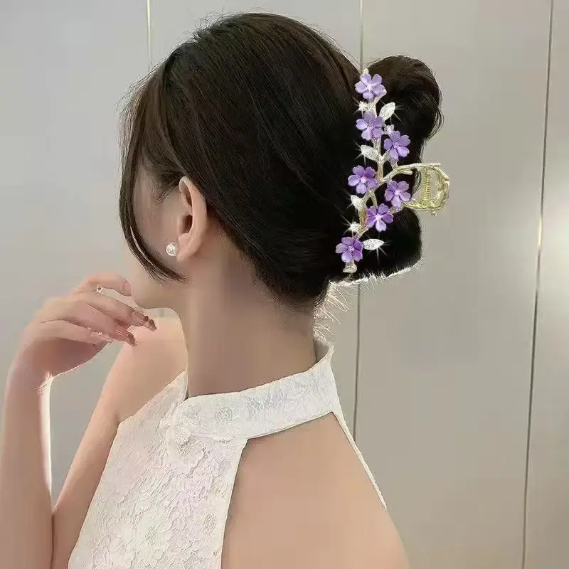 Large Size Velvet Lotus Leaf Hair Clip with Tassel Rose Flower Hair Accessory Sweet Atmosphere Professional Salon Hair Grips