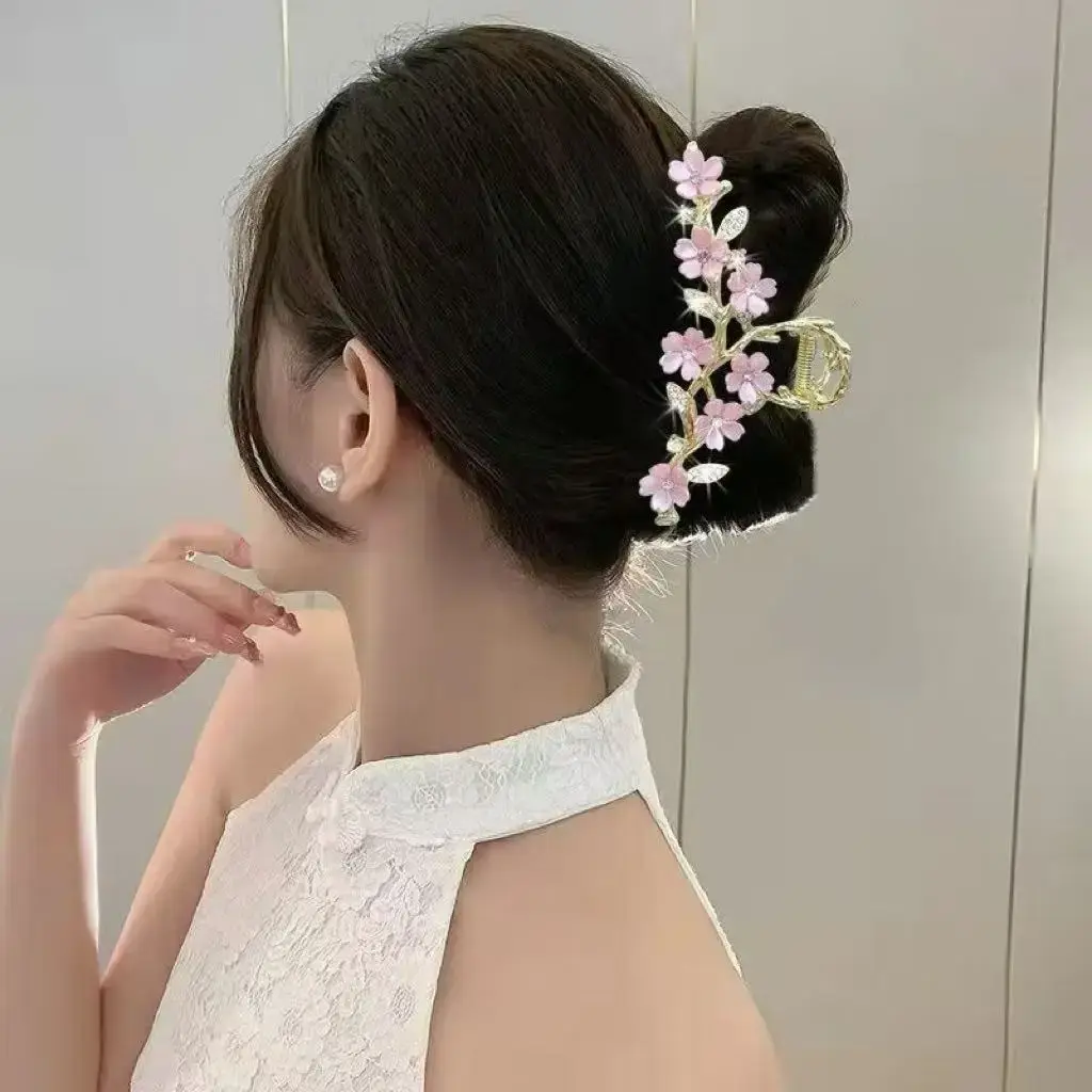 Large Size Velvet Lotus Leaf Hair Clip with Tassel Rose Flower Hair Accessory Sweet Atmosphere Professional Salon Hair Grips