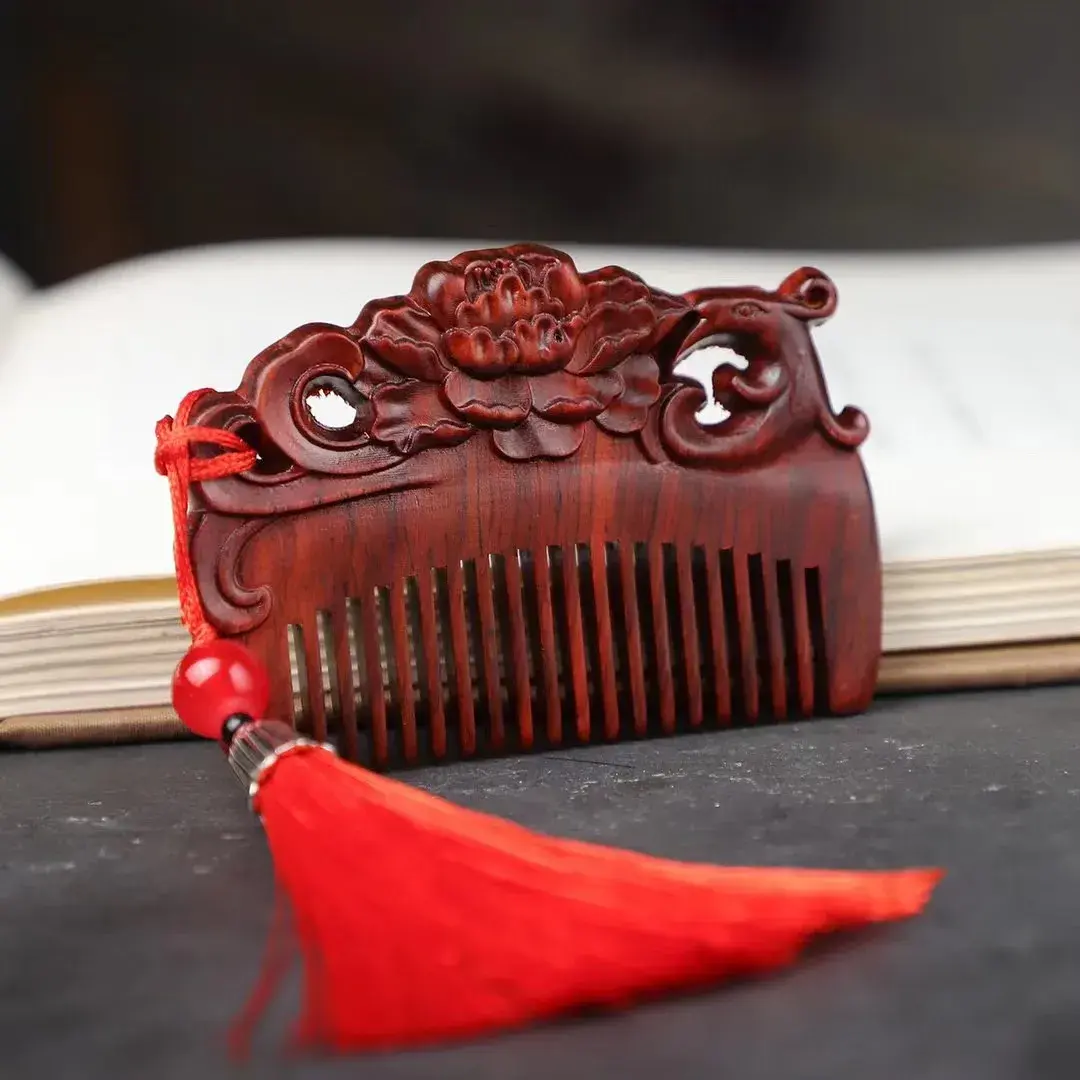 Miniature Green Sandalwood Hair Comb Carved Floral Design Baggage Comb Gift Comb Children's Pocket Comb Parting Hair Comb