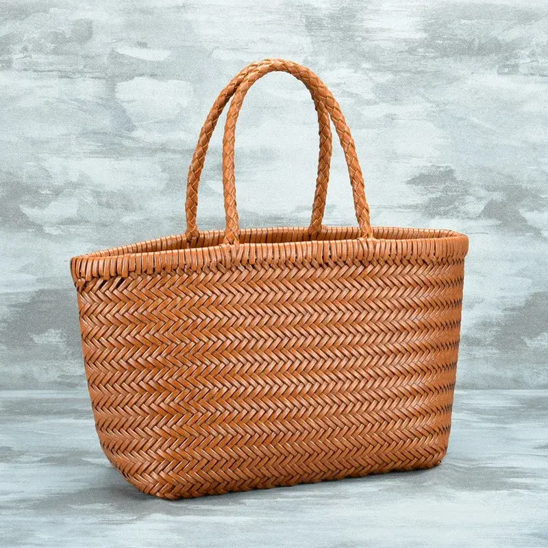 Dragon Diffusion Woven Genuine Leather French Basket Bag Trendy Women's Bag Manufacturer Global Landscape Vehicle Storage Bag