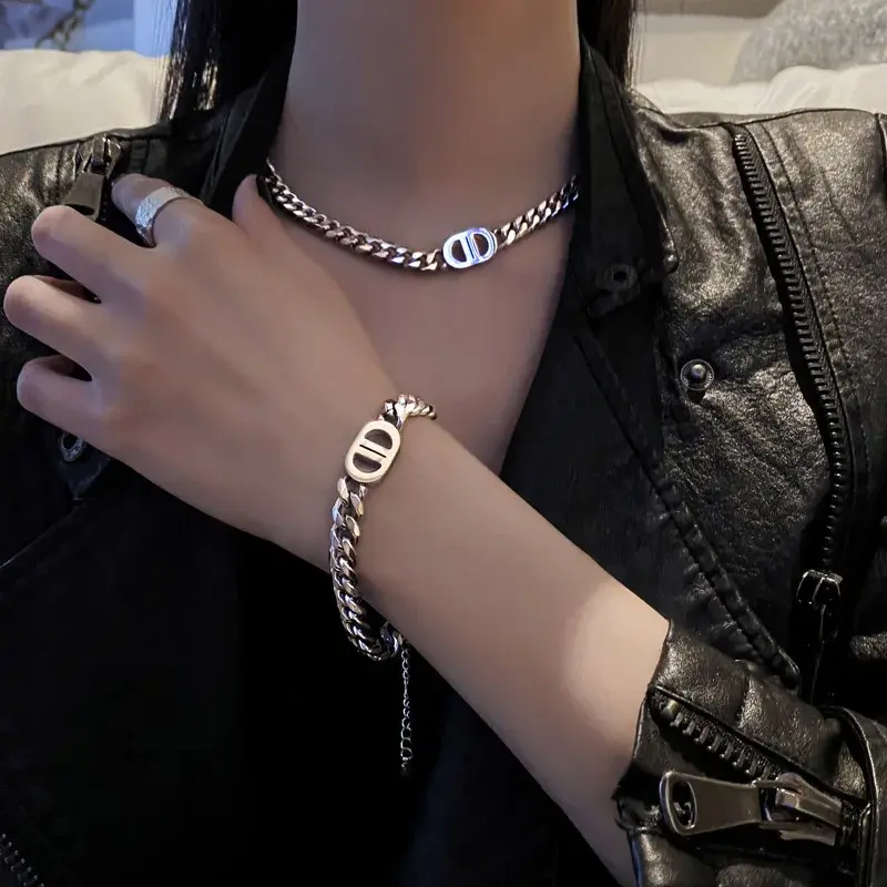 Trendy Titanium Steel Unique Versatile Cuban Link Necklace Non-fading Fashionable Hip Hop Necklace For Men And Women