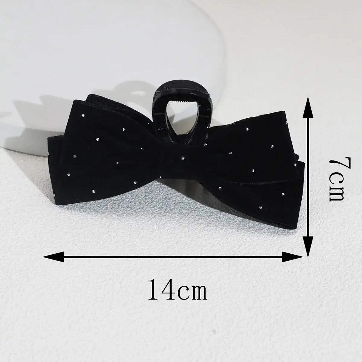 Elegant Black Velvet Ribbon Butterfly Knot Hair Clip High Top Bun Hair Accessory Professional Salon Sectioning & Fixation