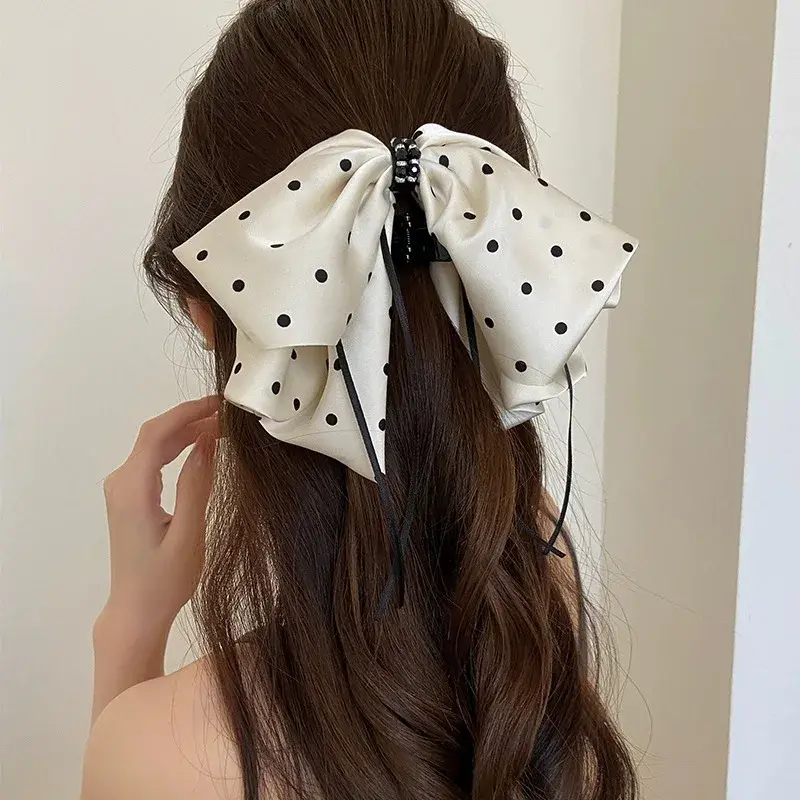 New Butterfly Knot Hair Clip Satin Polka Dot Hair Accessory Professional Salon Hair Division Fixed Hair Clip Chinese Origin