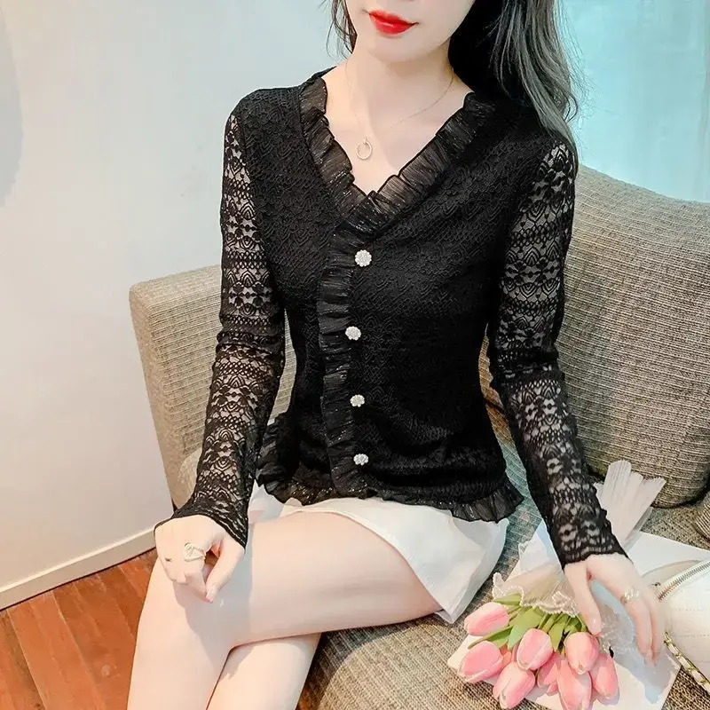 Fashionable V-Neck Lace Base Shirt Women's Slim Fit Beautiful Meticulous Early Autumn Top Full Sleeve Floral Trim T-Shirt
