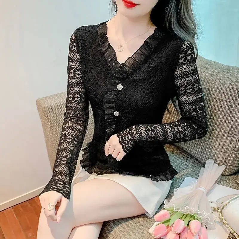 Fashionable V-Neck Lace Base Shirt Women's Slim Fit Beautiful Meticulous Early Autumn Top Full Sleeve Floral Trim T-Shirt