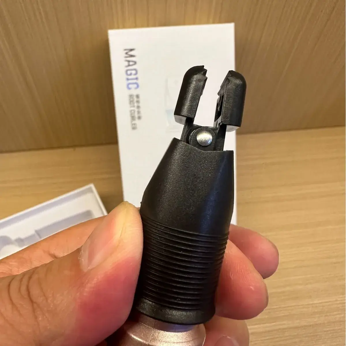 Morgan Curling Iron Hair Styling Tools for Men African American Hair Salon Accessories Root Volumizer Heightening Clamp
