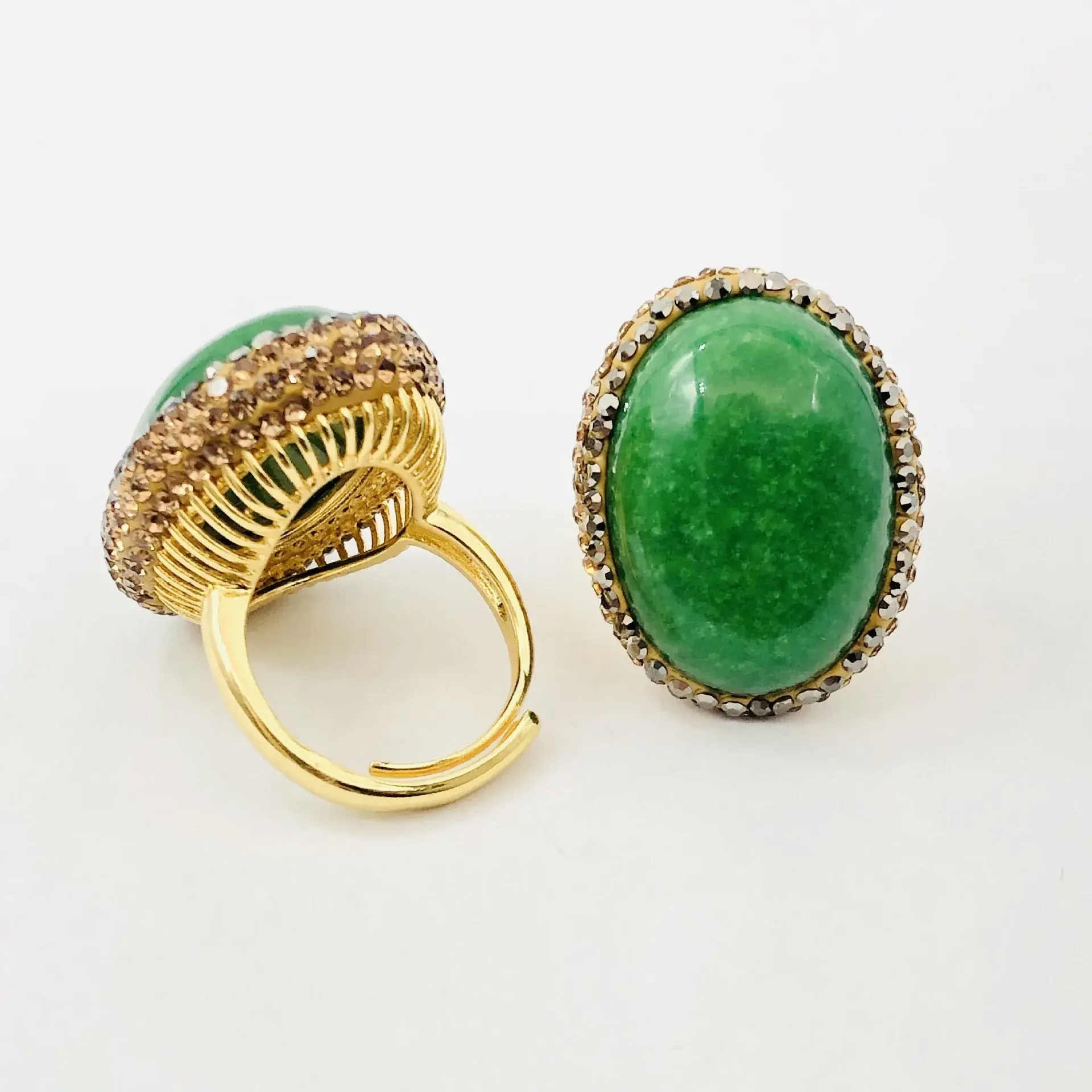 Malayi Jade Ring Green Oval Large Ring Face Women's Vintage Fashion Light Luxury Hollow Design Unique Finger Ring