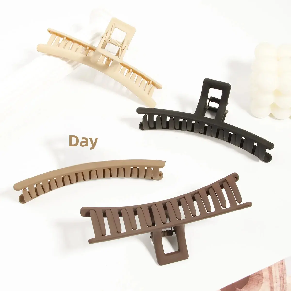 Large Size 13cm Textured Hair Claw Clip Versatile Back of Head Ponytail Holder Professional Salon Hair Accessories