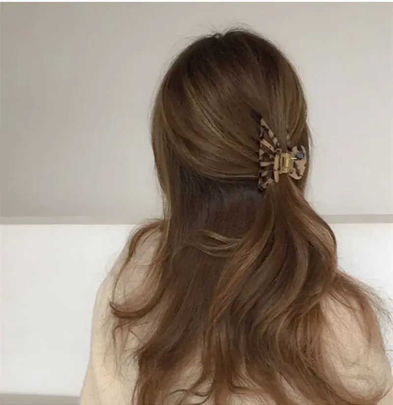 Large Size Korean Shark Hair Clip Elegant Bathing Vinegar Hair Gripping Hair Clip Hair Barrette Hair Clip for Back of Head