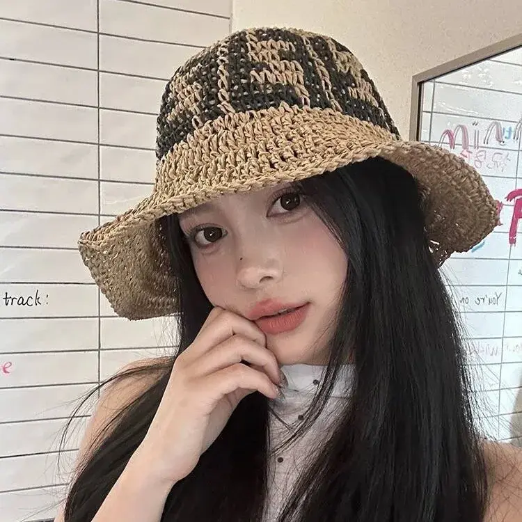 Handmade Straw Hat Large Brim Beach Sun Hat Foldable Summer Travel Vacation Sun Protection Fashionable Grass Hat from Mainland C