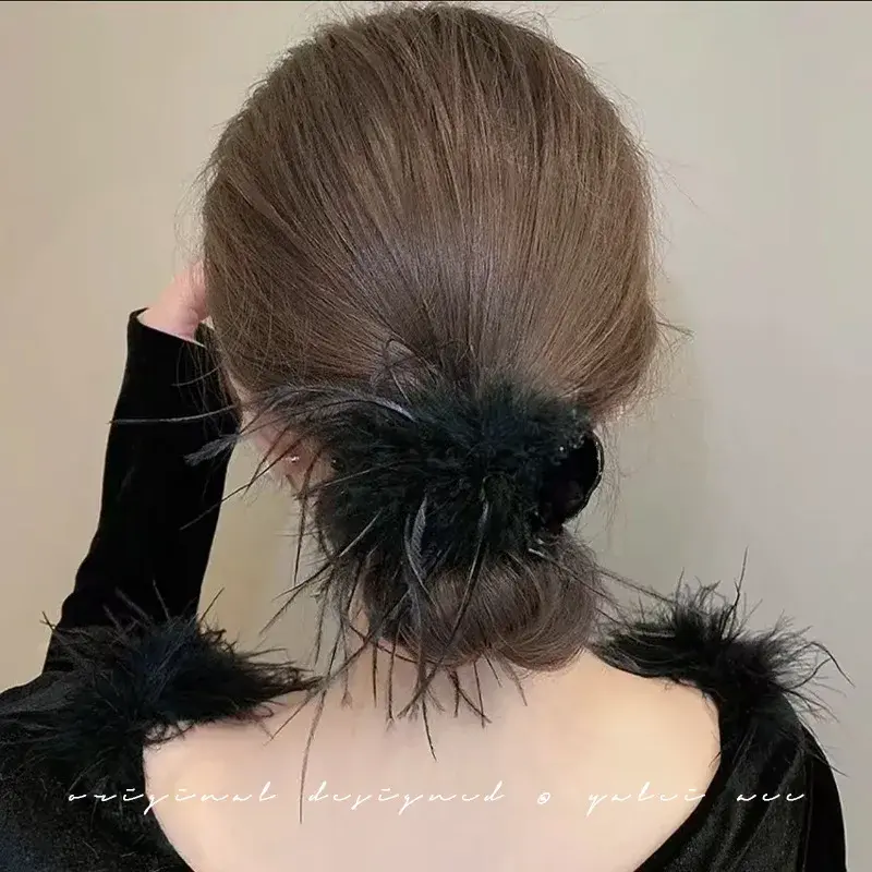 Elegant French Style Bun Hair Clip Feather High Hairline Autumn Winter Hair Accessories Professional Salon Hair Grips