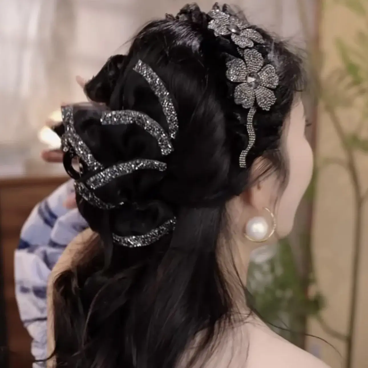 Elegant Butterfly Knot Hair Clip Simple New Style Back of Head Updo Large Claw Miniature Shark Clip Delicate Hair Accessory