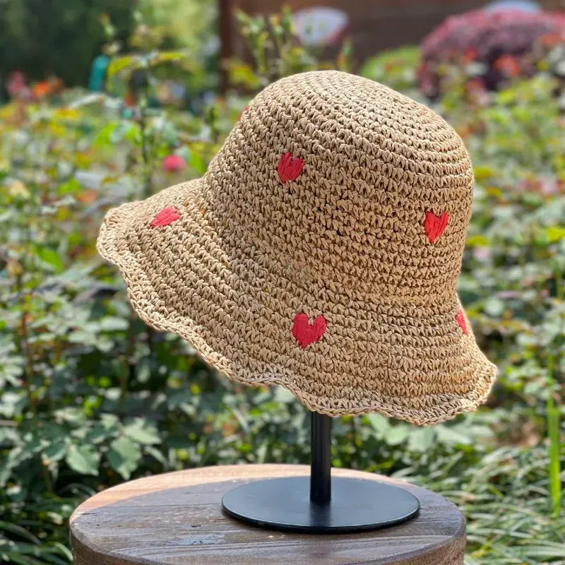 Handwoven Foldable Straw Hat Fisherman Style Large Brim Summer Beach Sunshade Hat Cute Heart Pattern Ideal for Vacation