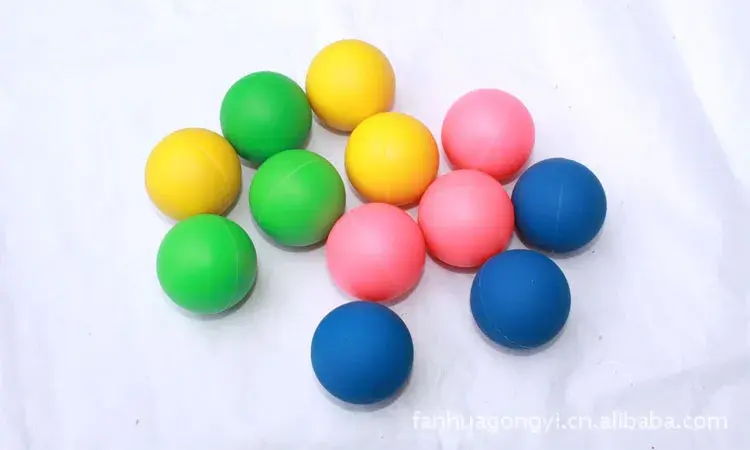 Regail Beach Ball Pvc Material Direct Manufacturer Sales Beach Ball Accessories Table Tennis Balls For Volleyball