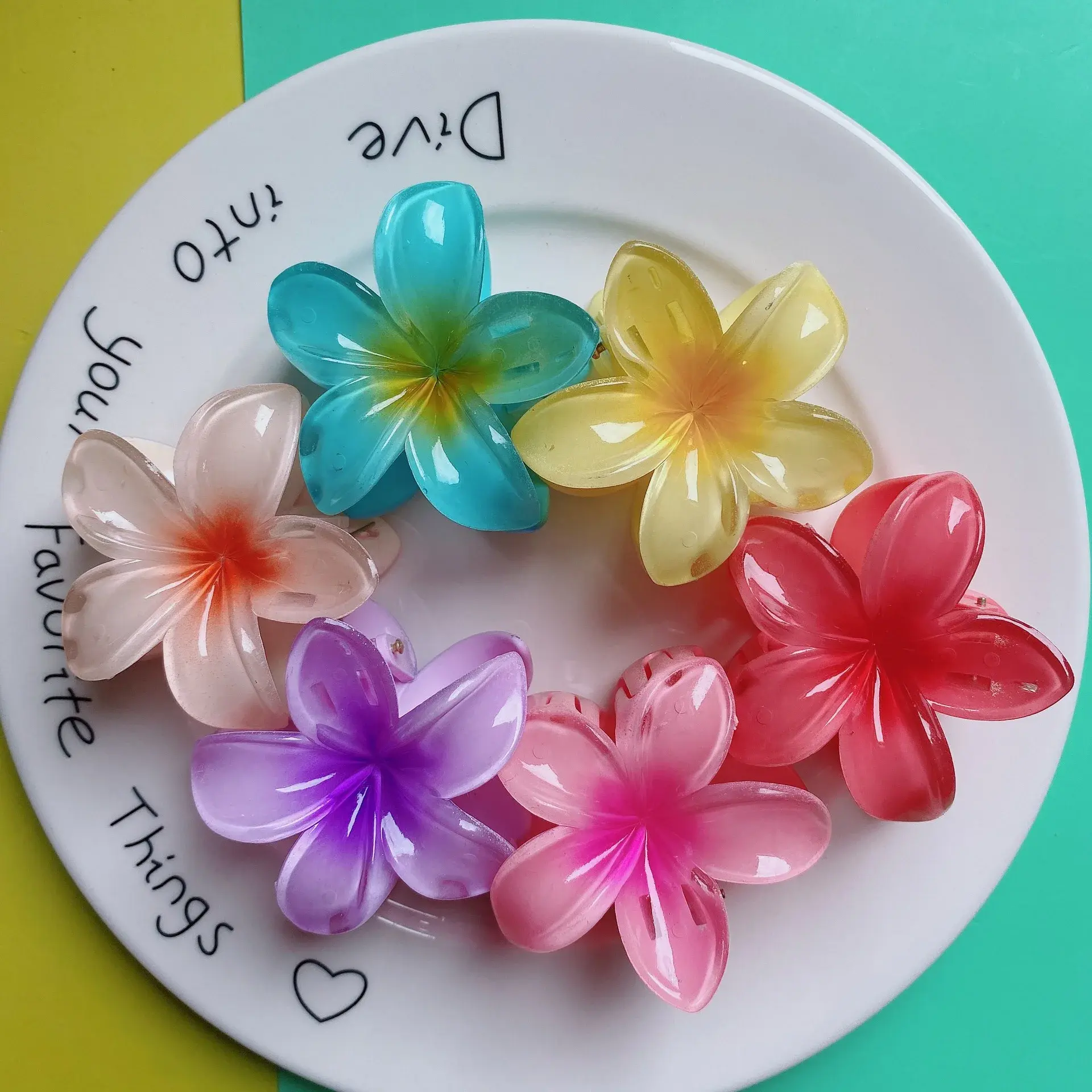 Large Size 6cm Egg Flower Hair Clip Gradient Flower Hair Clip Shark Fin Tail Hair Clip Headwear Professional Salon Partition