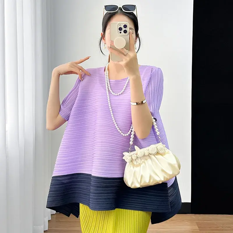 2024 Summer New Versatile Color Block Round Neck T-Shirt Women's Fashionable Elegant Wrinkle Design Sensibility Top