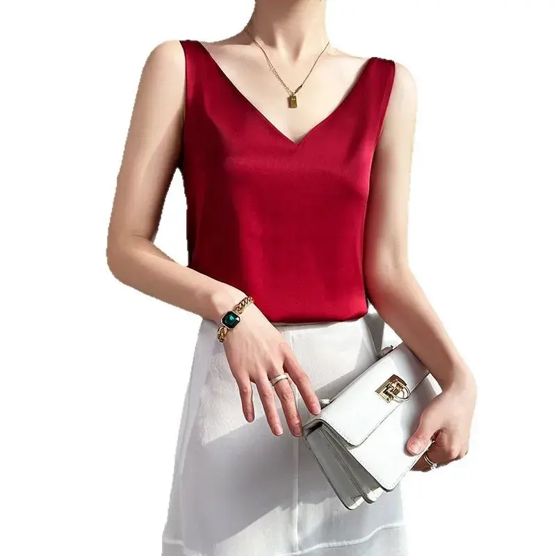 Silk Sleeveless V-Neck Tank Top Women Summer Loose Commute Silk Vest No Sleeve Wide Neck Casual Inner Wear Business Suit