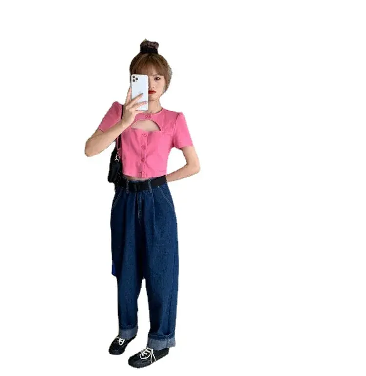 2023 Summer Sexy High-Waisted Cropped T-Shirt Women's Trendy Top Crewe Neck Design Sensibility Small Heart Machine