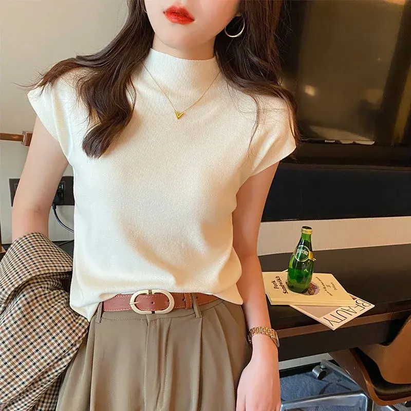 High-End Women's Knitted Summer Slim Fit Vest Wholesale Sleeveless Thin Model Suitable for Hot Weather Chinese Origin