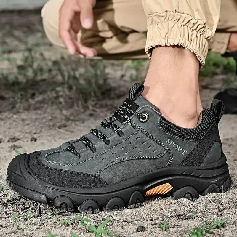 2024 New Autumn Men's Running Shoes Breathable Non-slip Wear-resistant Casual Sports Shoes Plus Size Leather Surface