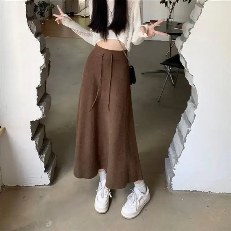 Elegant Thickened Knit Skirt For Women High-Waisted A- Line Slimming Medium-Length Solid Color Umbrella Skirt