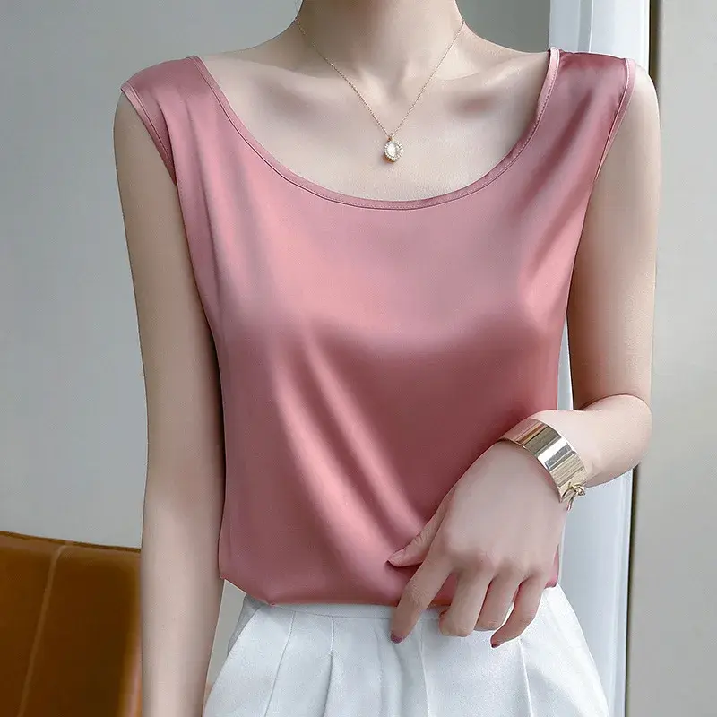 Summer Women's Sleeveless Satin Vest round Neckline Fashionable Strap Top Loose Fit Base Layer Outerwear Bottoming