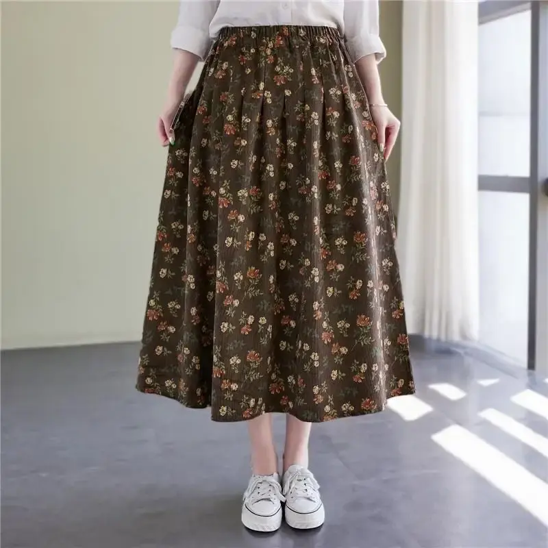 Spring Summer New Print A- Line Skirt Women Slimming Belly Covering Fashionable Half-length Skirts Polyester Fiber