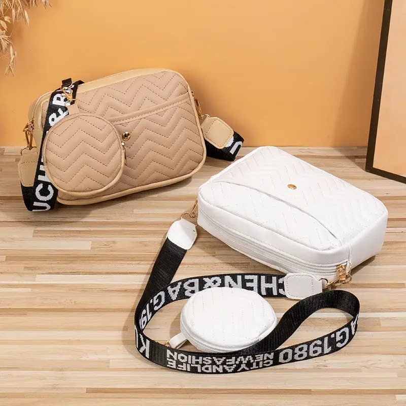 Guangzhou Women's Fashionable Embroidered V-Pattern Shoulder Bag New 2023 Korean Style Crossbody Bag Mother-Child Bag