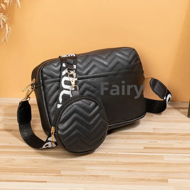 Guangzhou Women's Fashionable Embroidered V-Pattern Shoulder Bag New 2023 Korean Style Crossbody Bag Mother-Child Bag