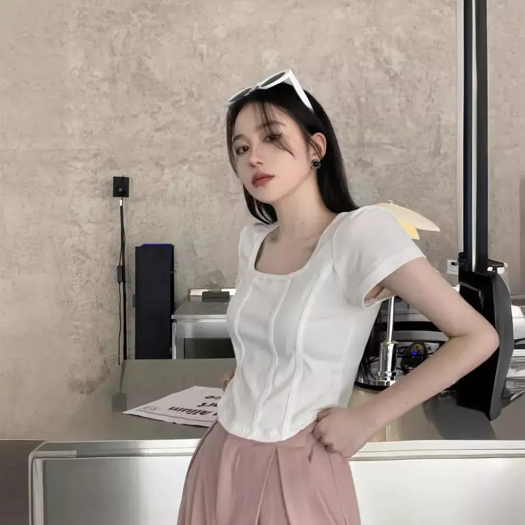 Chic Slim Fit Square Collar Short Sleeve T Shirt Women's Summer 2024 New American Retro Fishbone Pattern Trendy Top