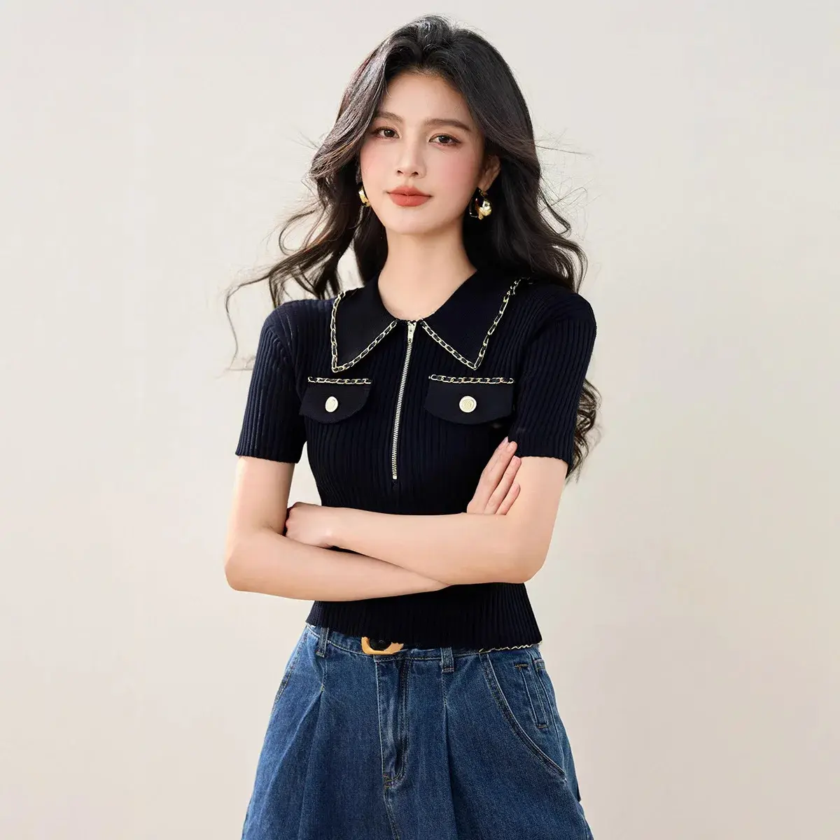 Summer 2025 Korean Style Polo Neck Zipper Short Sleeve Slim Fit Versatile Knitwear Top Fashionable Elegant Trendy T-shirt
