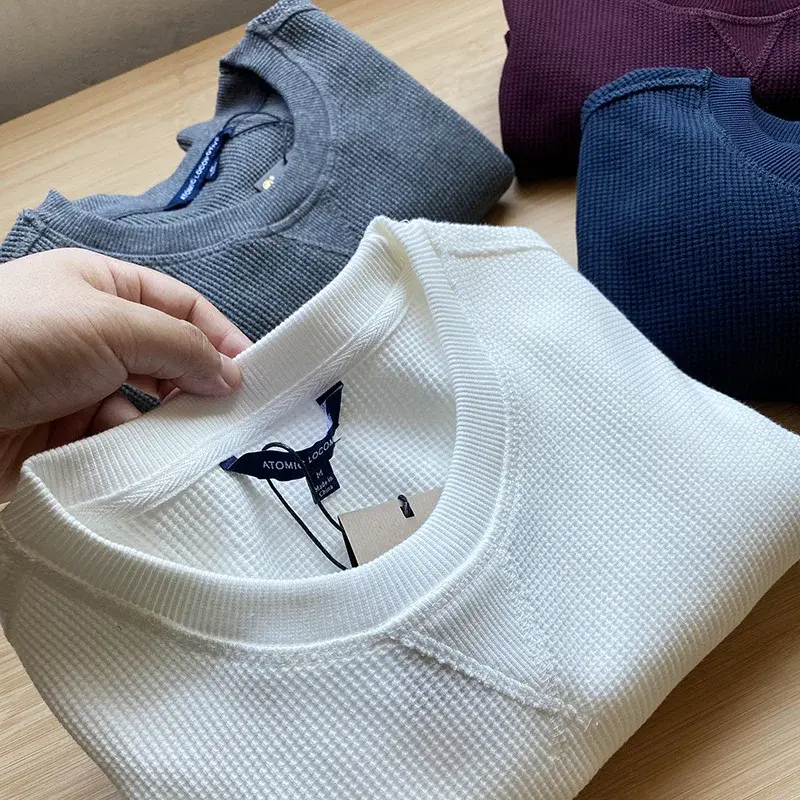 Embroiderywalf Men's Fashionable Cotton Pullover Sweatshirt Casual Loose Round Neck Base Layer Top For Spring And Autumn