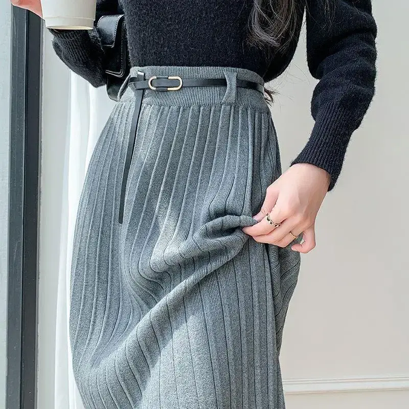 ElegantGreyknit Plaid Skirt Medium-Length High-Waisted Slimming Bodycon A- Line Umbrella Skirt For Women