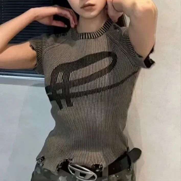 324