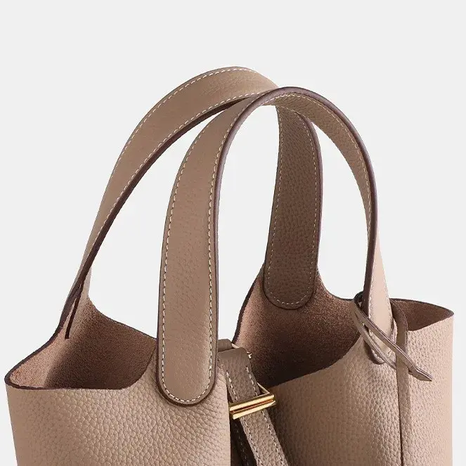 2024 New Large Capacity Solid Color Headlayer Cow Leather Litchi Pattern Basket Bag Commute Handheld Bucket Bag Motorcycle Equip
