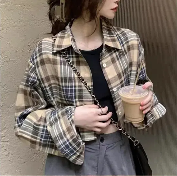 Vintage Plaid Long Sleeve Shirt Women's New 2024 Design Slimming Cropped Top Hong Kong Style Sensibility Spring Autumn