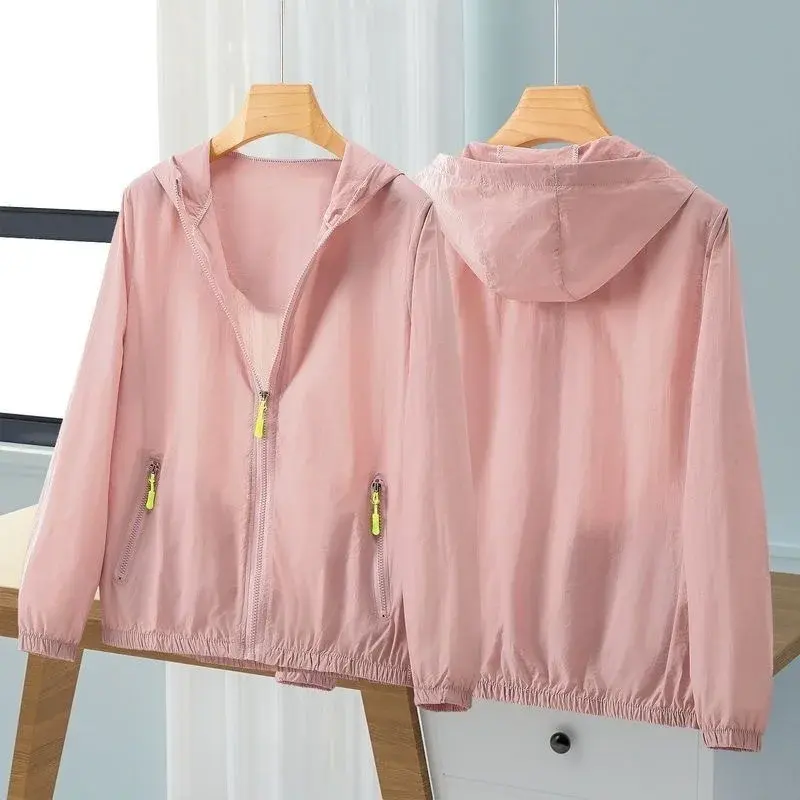 Women's Casual Lightweight Breathable UV Protection Jacket Summer Thin Polyester Full Sleeve Outerwear Fashionable Top